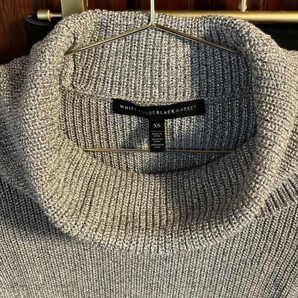 WHBM size XS ombré sweater with shimmer. - Picture 2 of 7